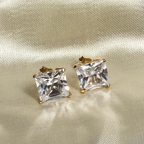 Jewelry - 18k Gold Filled CZ Diamonds Stud Earrings